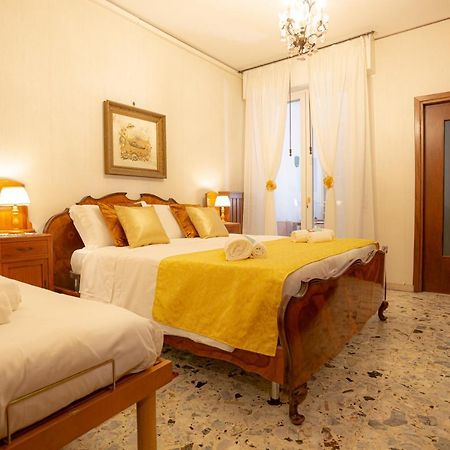 Residenza Porta Leoni - Royal Welcome Верона Экстерьер фото